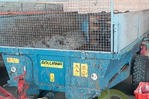 Spargi letame seminuovo