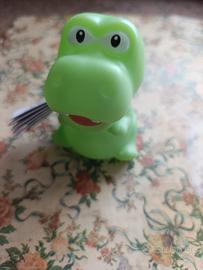 drago in plastica con luce