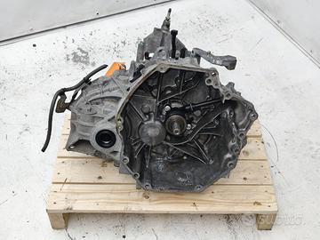 CAMBIO MANUALE 6M R9M 2WD 320104BR1D 1.6D 96Kw NIS