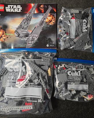 Lego Star Wars 75104 Kylo Ren's Shuttle Commander