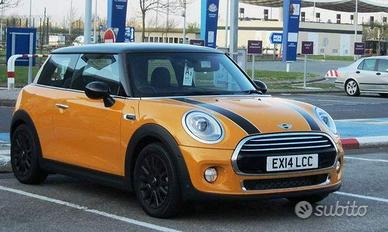 Parabrezza Mini F55 F56 da 2014 in poi