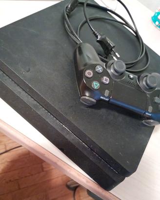 ps4 perfettamente funzionante