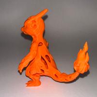 Statua Pokémon Charmeleon Stile Voronoi