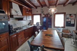 CASA SEMINDIPENDENTE A ALTIVOLE