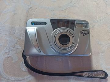 Kyocera yashica EZ Zoom 38-70mm