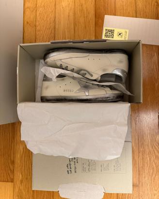 Golden Goose Superstar