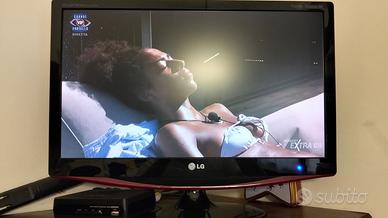 TV monitor 22" LG M227WDP full hd + decoder DVB-T2