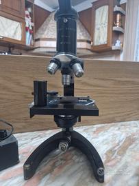 microscopio Fratelli Koristka