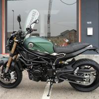 BENELLI Leoncino 800