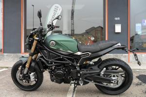 BENELLI Leoncino 800