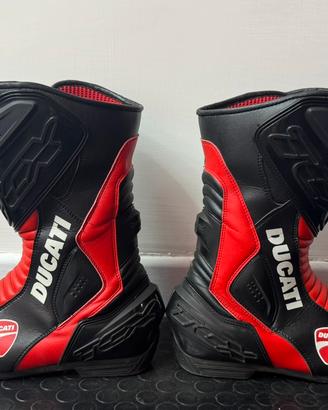 Stivali ducati