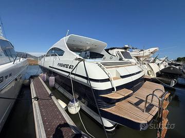 Pershing 60 hard top
