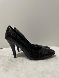 Scarpe décolleté vernice nera tacco 11