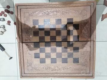 dama + giochi vari  tutto realizzato in legno 