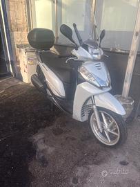 Honda SH 300 i 2 serie