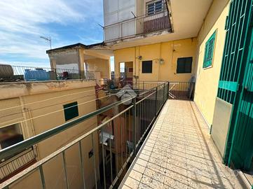 3 LOCALI A CAIVANO
