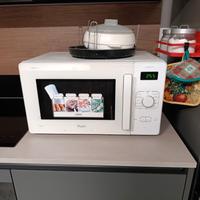 forno a microonde Whirlpool 