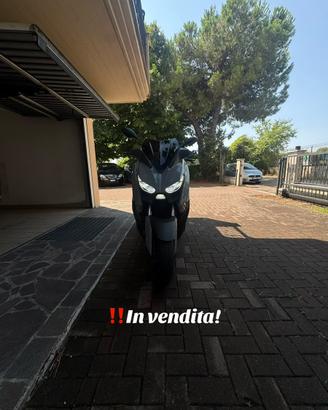 Xmax 400 2021 8500km