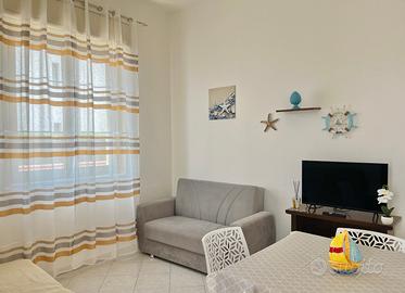 Casa vac. fronte mare10mt Avola SR 3453533610