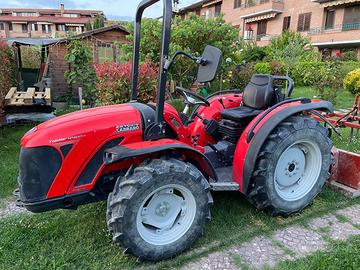Antonio Carraro 4400F