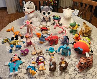 Lotto 27 Pezzi Rari Disney MacDonald ecc in foto 