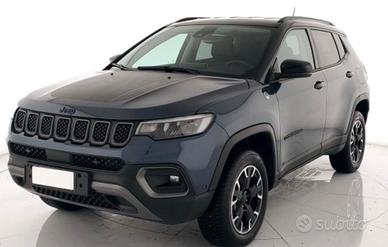 Jeep Compass Trailhawk 1.3 Plug-In Hybrid 240CV