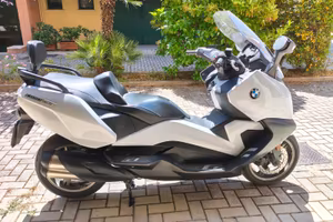 BMW c650GT