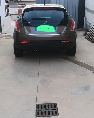 Lancia delta 