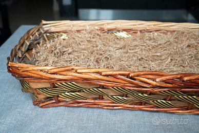 Cesto di vimini per confezione / regali Natale
