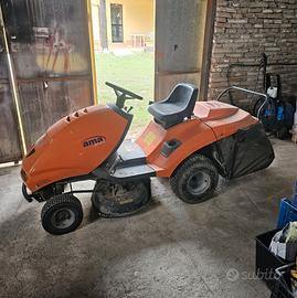 Trattorino rasaerba AMA Garden