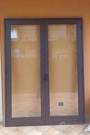 Infissi porte e finestre in alluminio vetrocamera