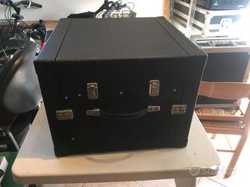 Flight Cases 6 unita con porta mixer