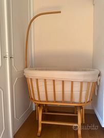 Culla in legno oscillante