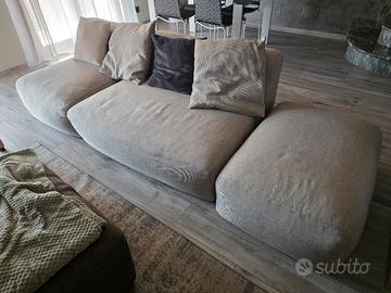 Divano Samoa con pouff Natuzzi