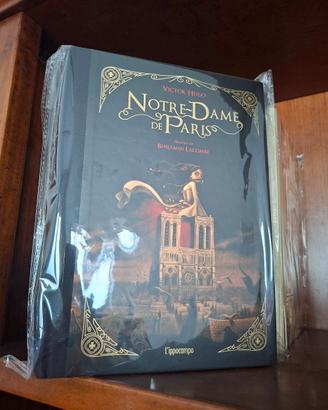 Notre Dame de Paris Lacombe Ippocampo Italiano 