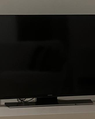 Samsung 40” 4k Ultra HD Smart TV