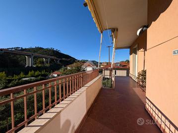 4 LOCALI A CASARZA LIGURE