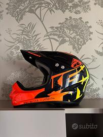 Casco Bmx e discecsa libera