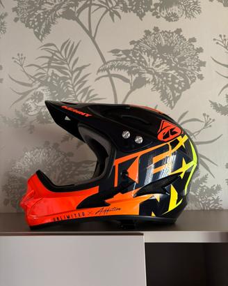 Casco Bmx e discecsa libera