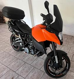 Moto ktm 990 SmT