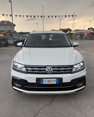 Volkswagen Tiguan 2.0 TDI SCR Sport BlueMotion Tec