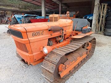 Trattore cingolato Fiat 605 c.