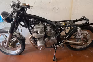 Honda CB 650 -1982- targa originale- da restaurare