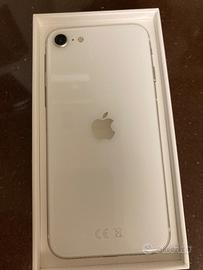 iPhone SE 64Gb Batteria nuova