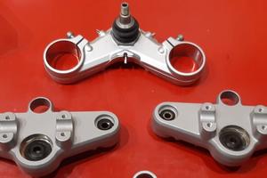 PIASTRA INFERIORE SUPERIORE BMW