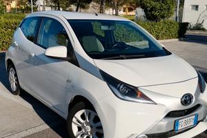  TOYOTA AYGO FULL