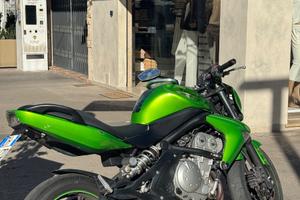 Kawasaki ER 6N - 2009