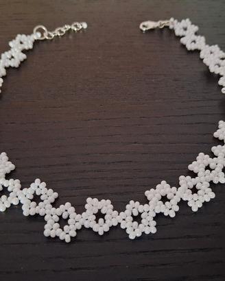 Collanina girocollo choker con perline in vetro 