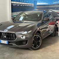 Maserati Levante 3.0 V6 Q4 250CV Diesel AWD