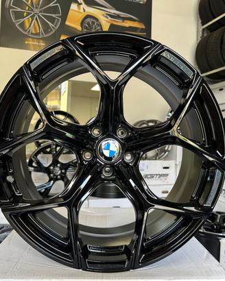 Cerchi NUOVI Bmw raggio 19 cod.9438